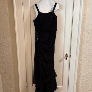 Elegant Black Evening Dress w Beaded Side and Ruching